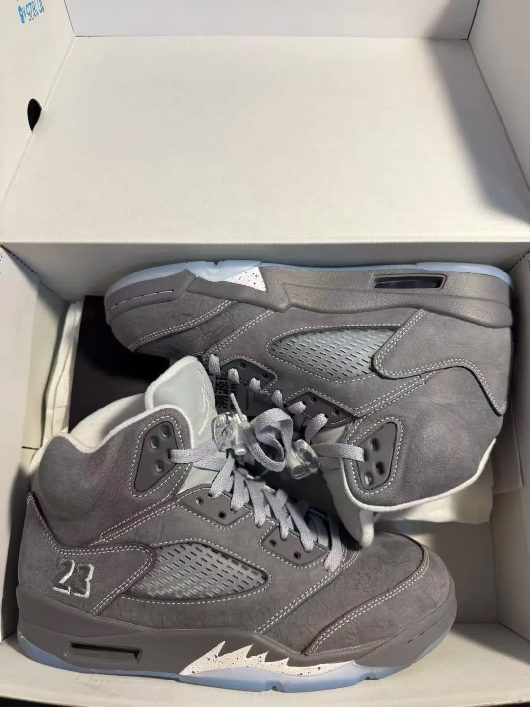 Grey Blue Mid Top Sneakers Men Retro Basketball Shoes