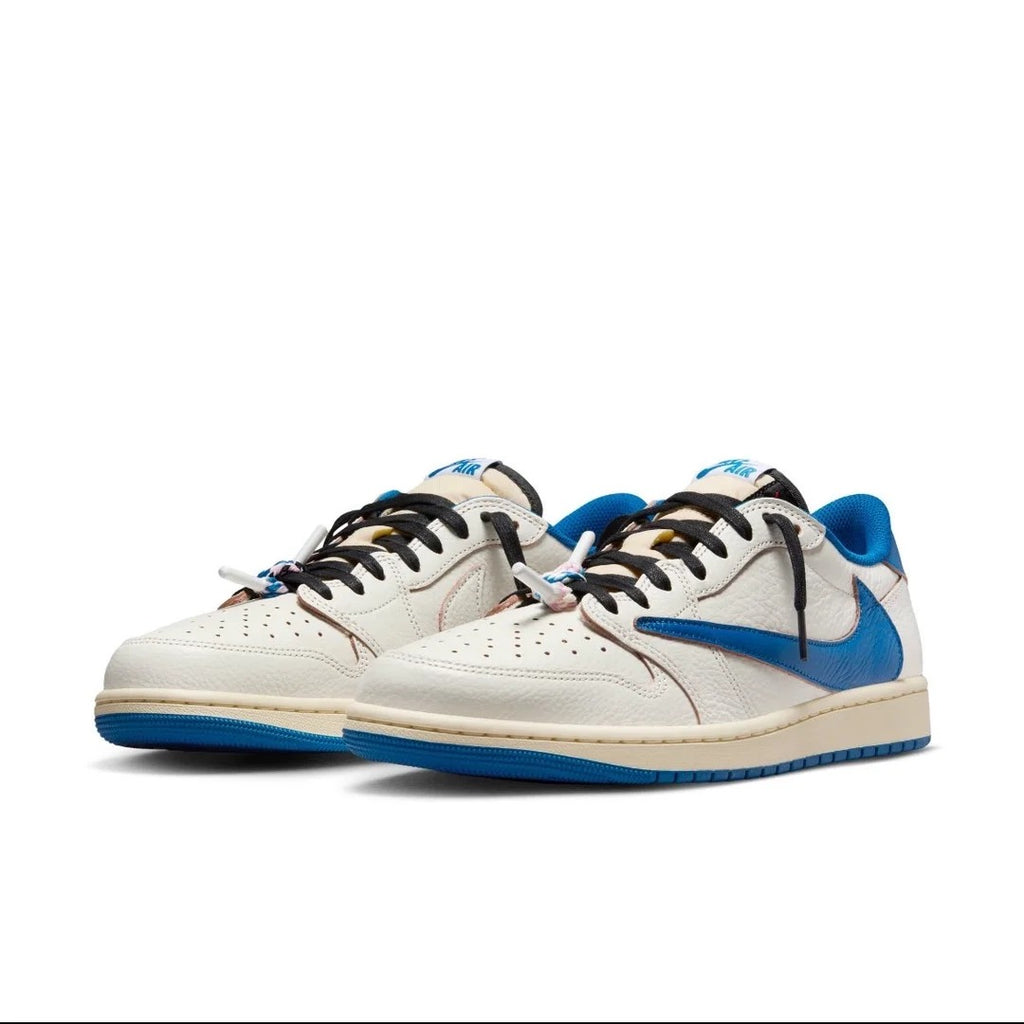 Cream Blue Low Top Sneakers Men Retro Casual Skate Shoes