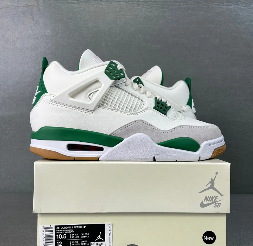 White Green High Top Sneakers Men Retro Basketball Shoes