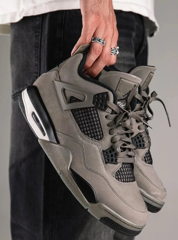 Grey Black High Top Sneakers Men Retro Basketball Shoes