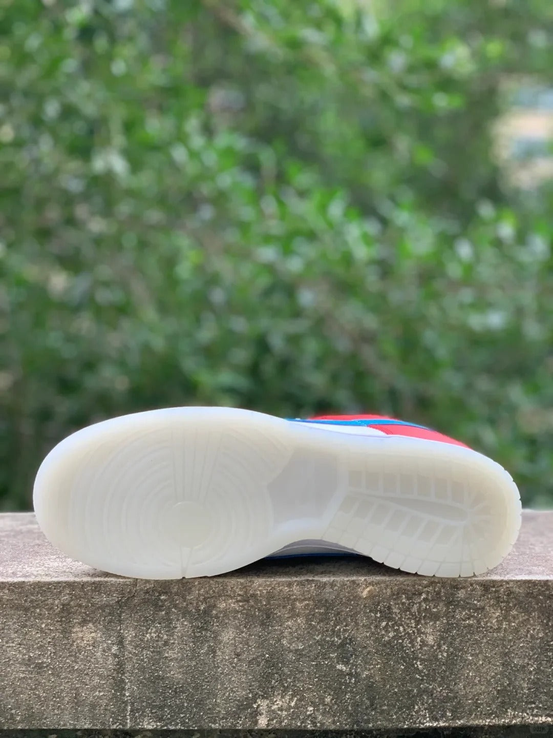 Red White Low Top Sneakers Men Retro Casual Skate Shoes
