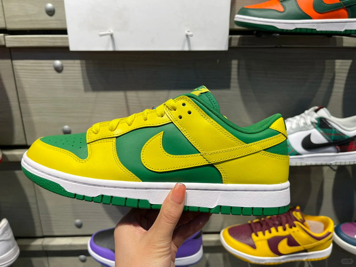 Yellow Green Low Top Sneakers Men Retro Casual Skate Shoes