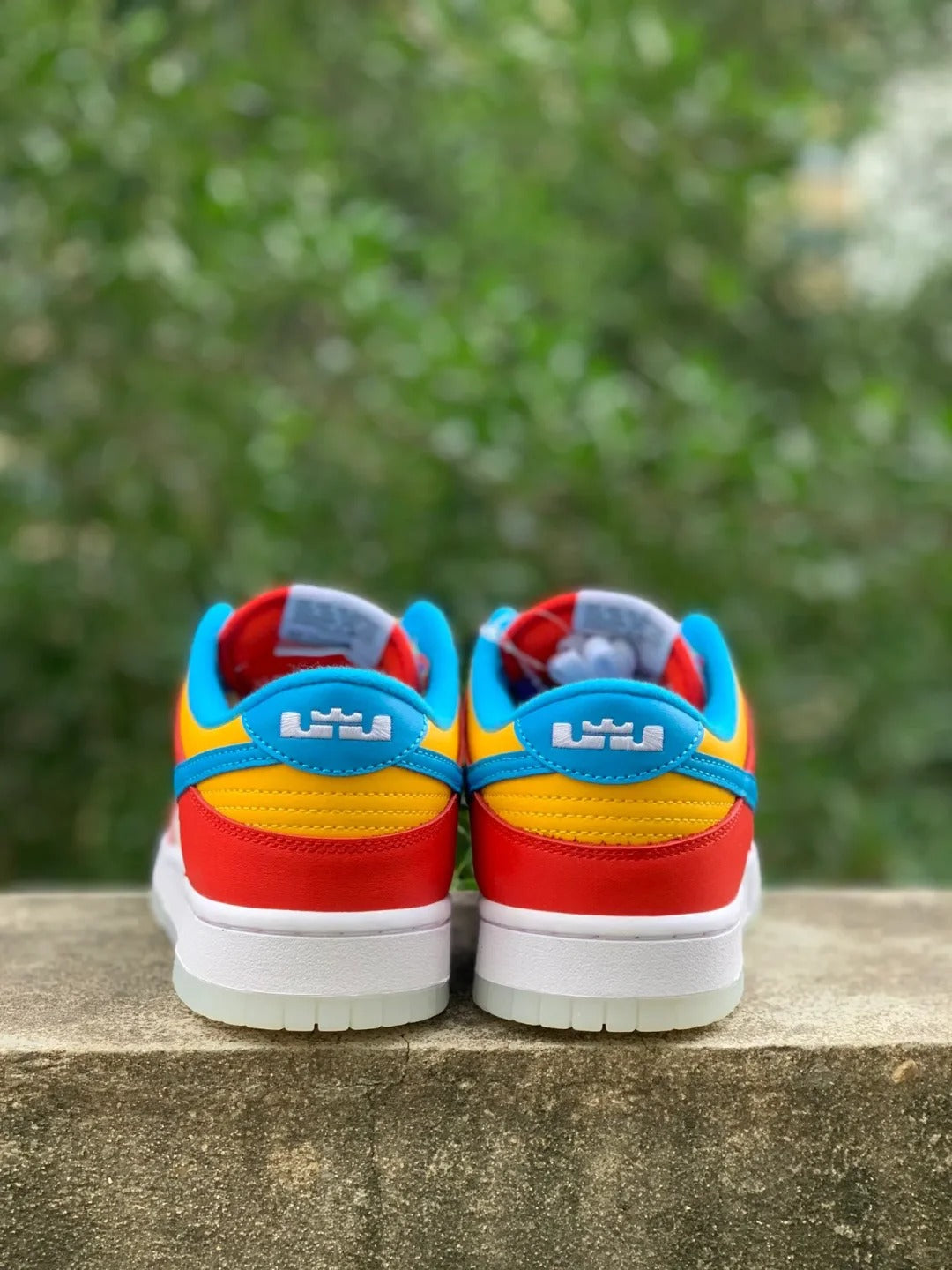 Red White Low Top Sneakers Men Retro Casual Skate Shoes
