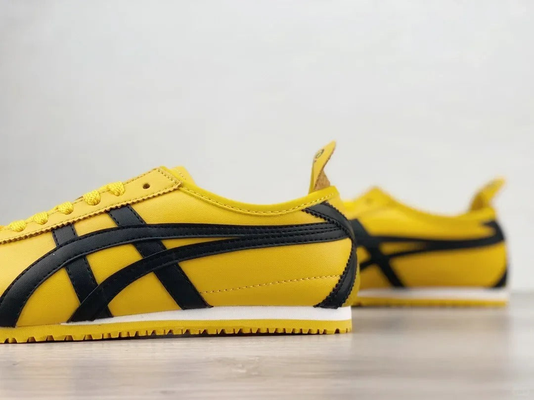Yellow Black Low Top Sneakers Men Retro Casual Shoes