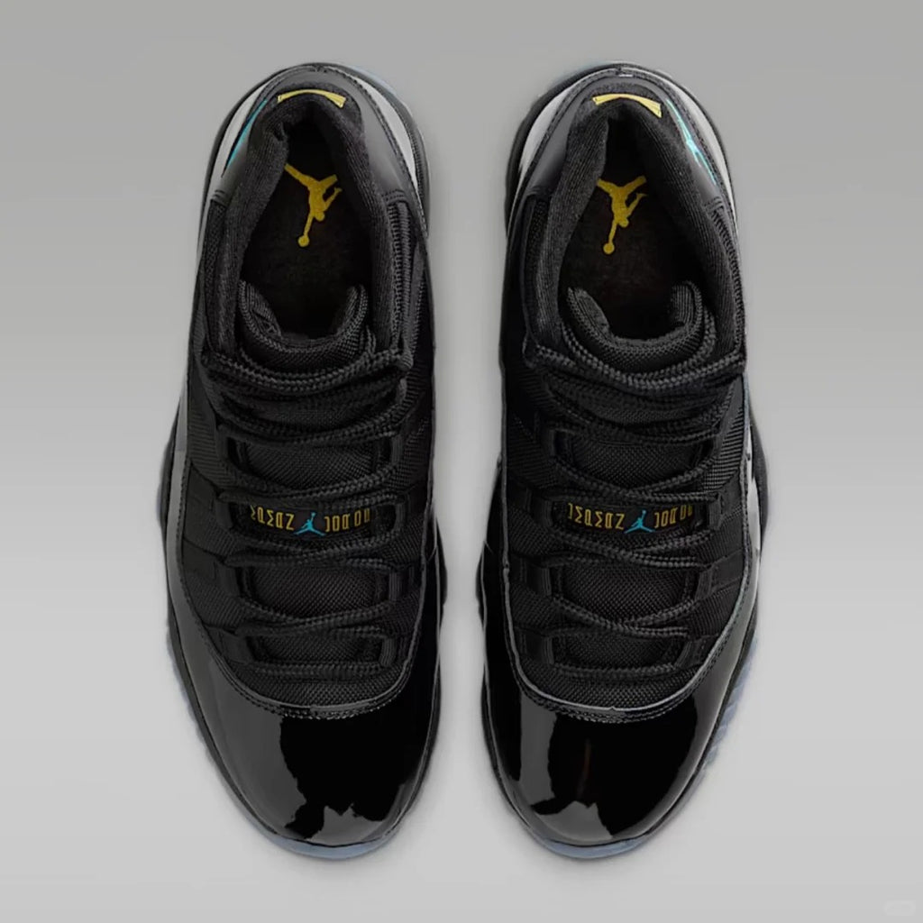 Black High Top Sneakers Men Retro Basketball Shoes