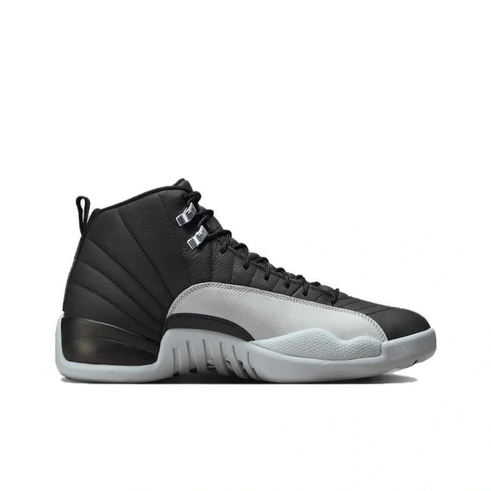 Black Grey Mid Top Sneakers Men Retro Basketball Shoes