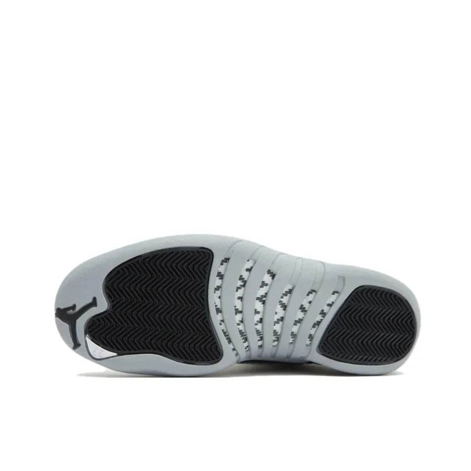 Black Grey Mid Top Sneakers Men Retro Basketball Shoes