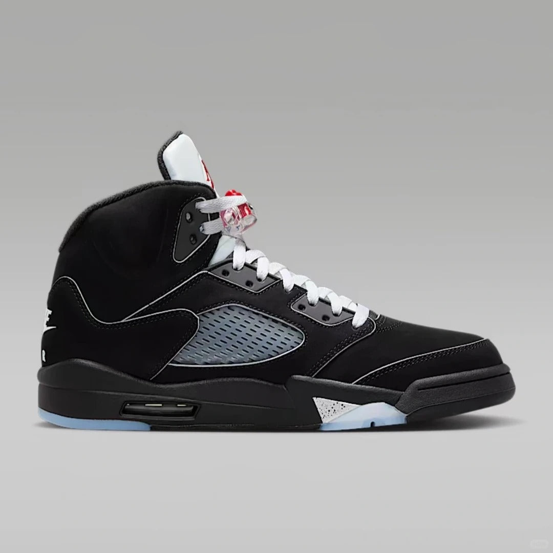 Black Grey High Top Sneakers Men Retro Basketball Shoes