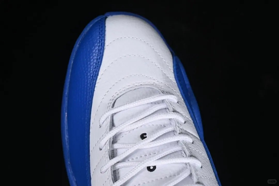 White Royal Blue High Top Sneakers Men Retro Basketball Shoes