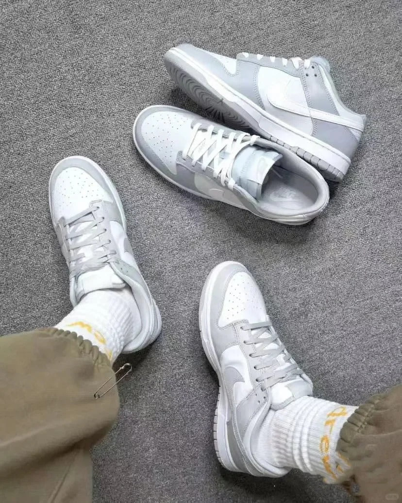 White Grey Low Top Sneakers Men Retro Casual Skate Shoes