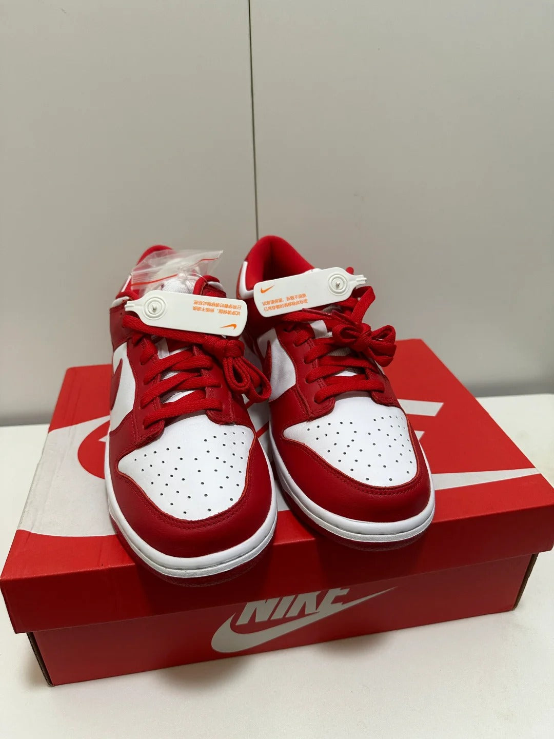 White Red Low Top Sneakers Men Retro Casual Skate Shoes
