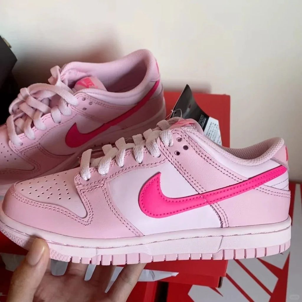 Pink Low Top Sneakers Men Retro Casual Skate Shoes