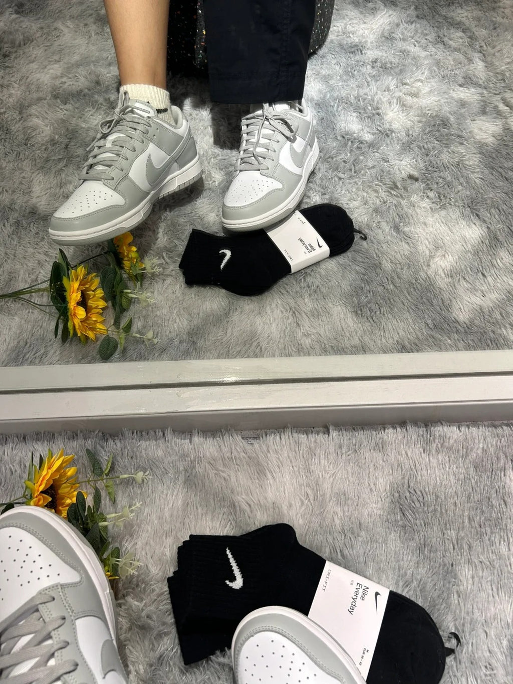 White Grey Low Top Sneakers Men Retro Casual Skate Shoes