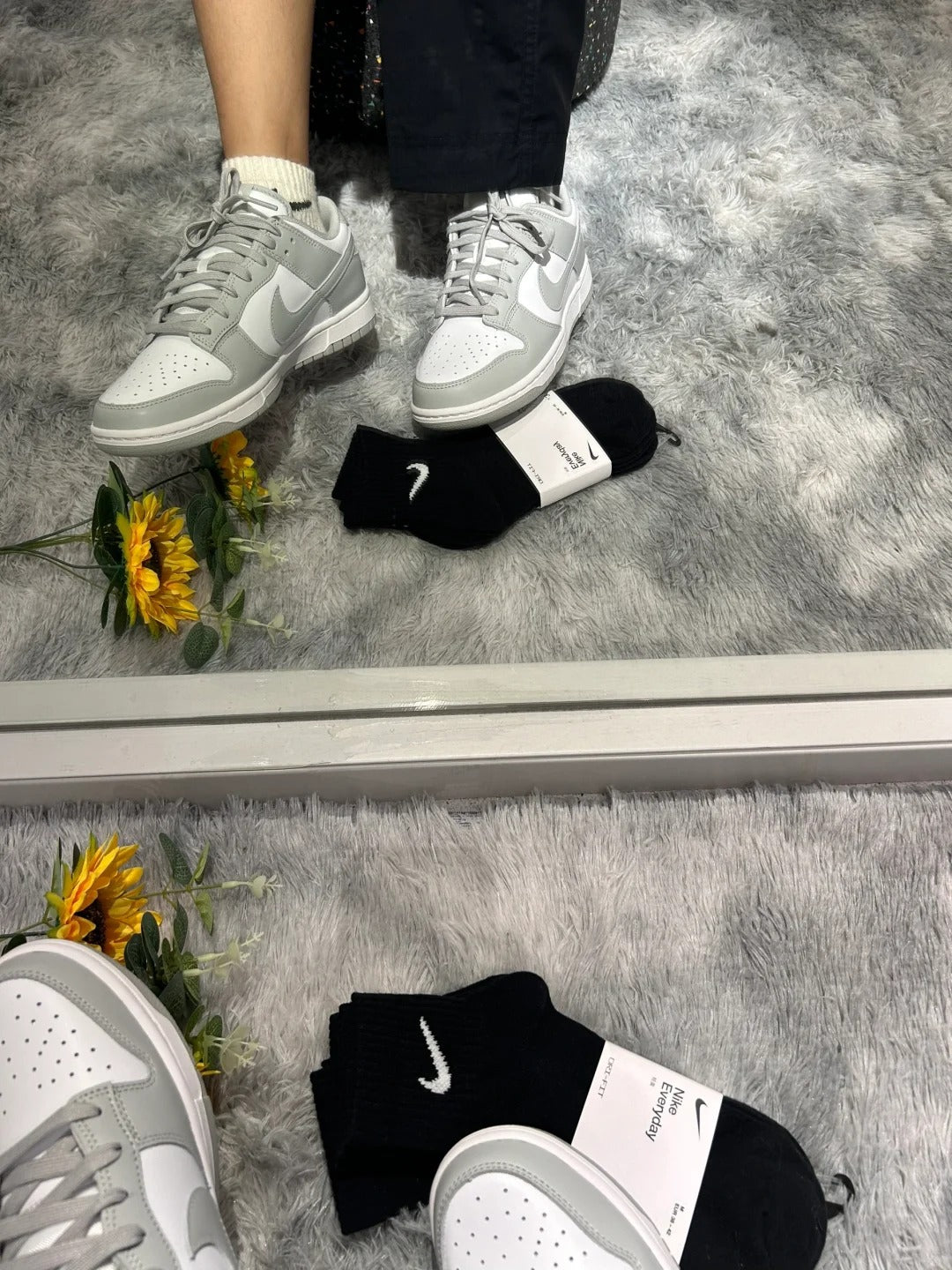 White Grey Low Top Sneakers Men Retro Casual Skate Shoes