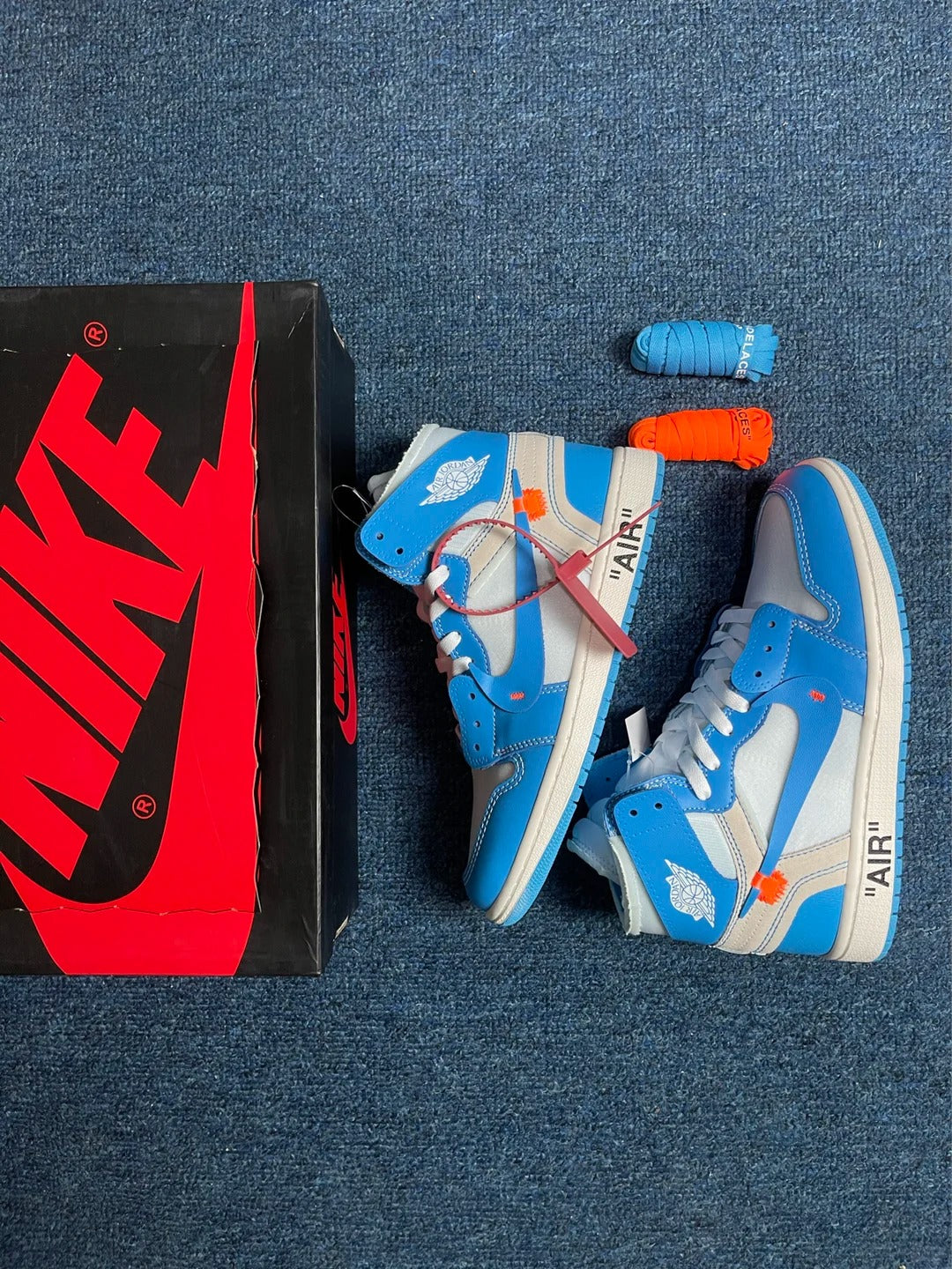Blue White High Top Sneakers Men Retro Basketball Shoes