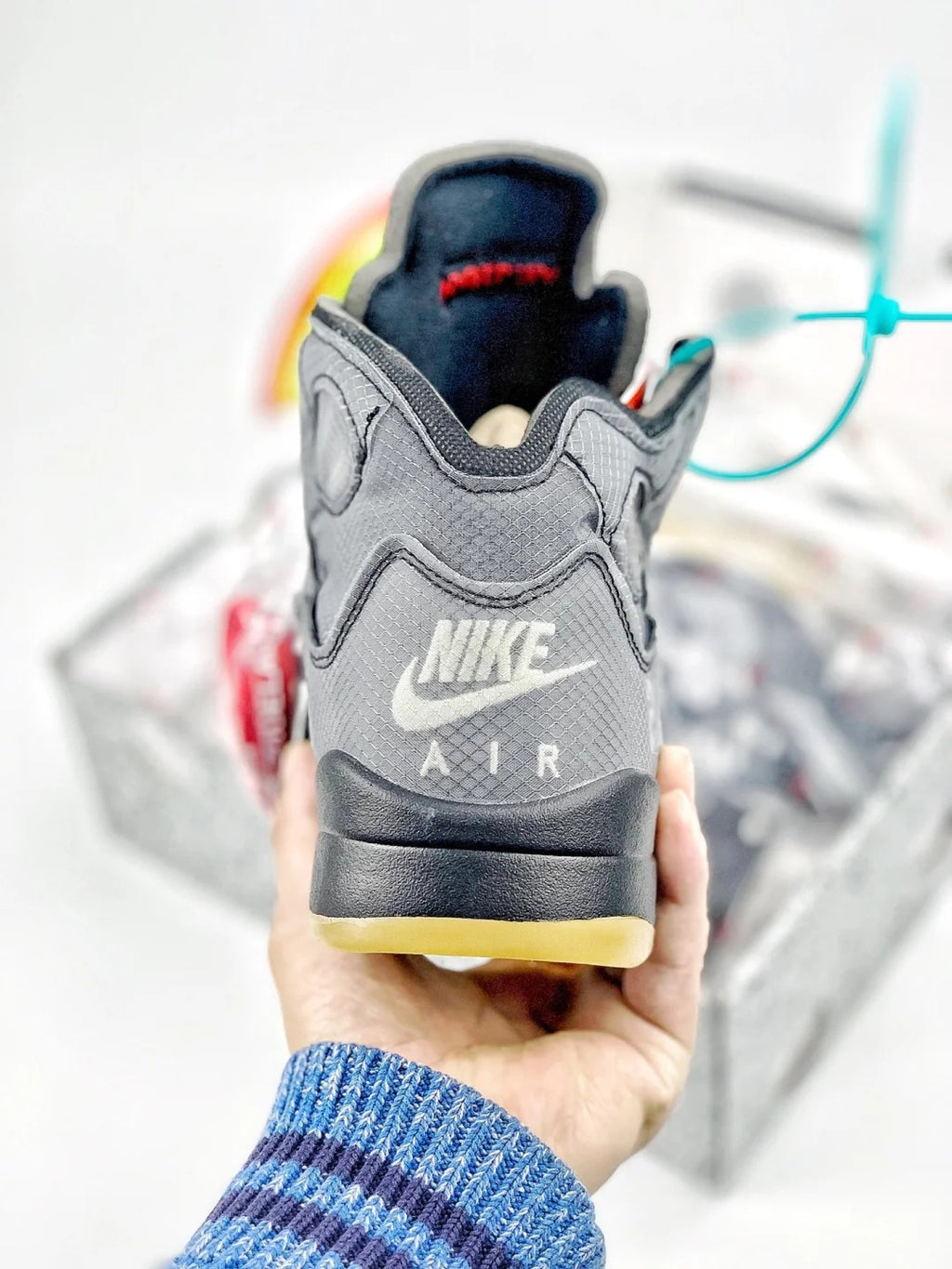 Dark Grey High Top Sneakers Men Retro Basketball Shoes